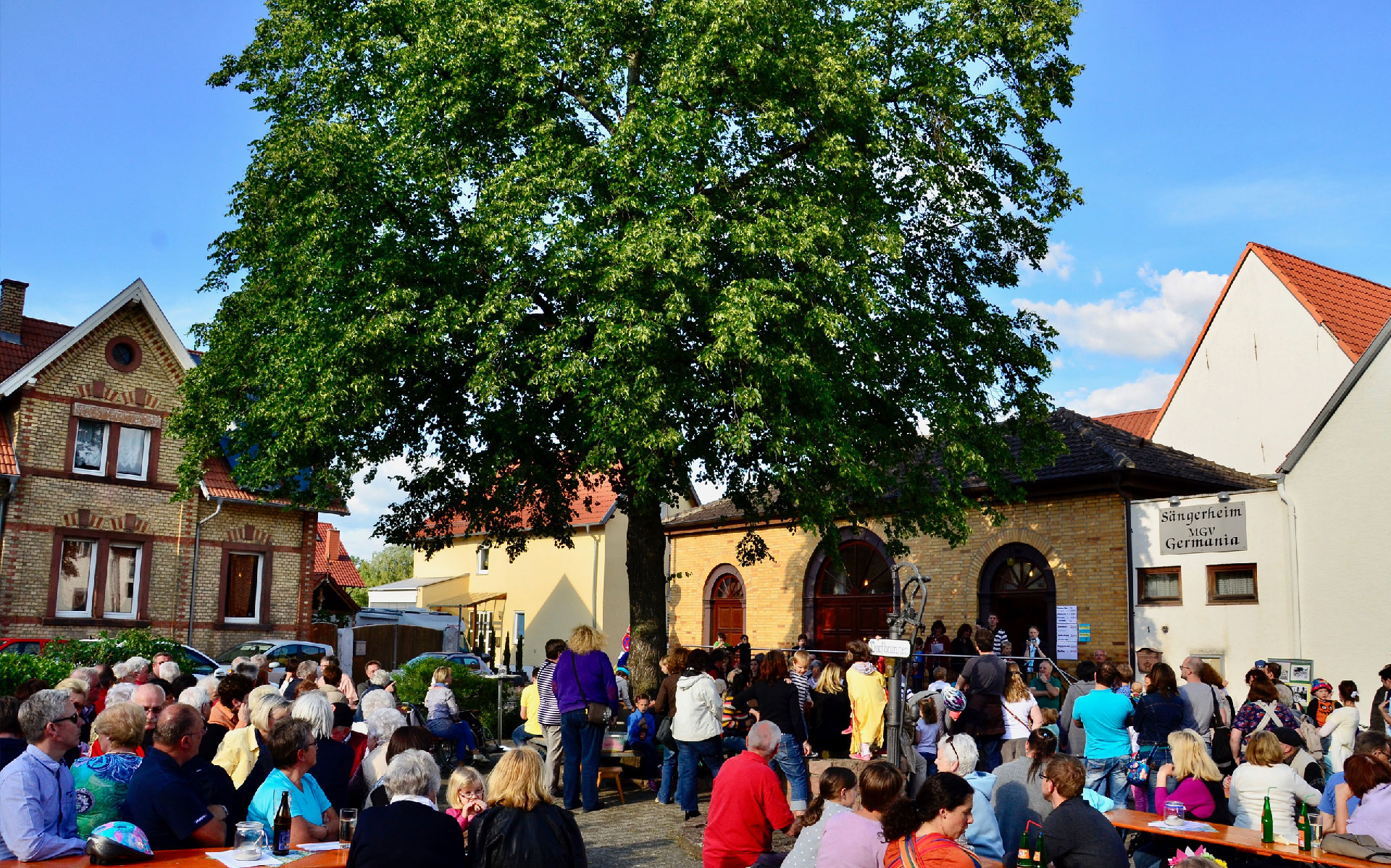 Feststimmung am Lindenplatz
